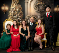 Partsinevelos Family Christmas Portraits