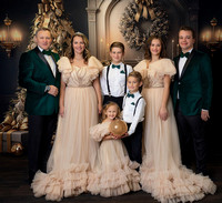 Riabchenko Family Christmas Portraits